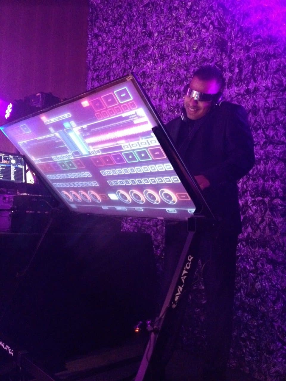  Pez Productions Lightings